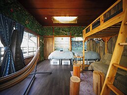 Wanderlust Inn