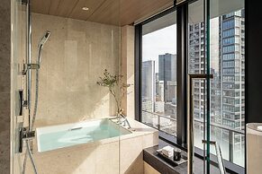 Four Seasons Hotel Osaka