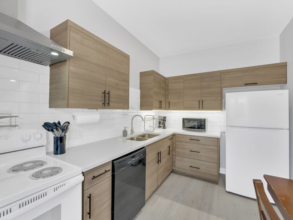 Parkside Flat #5 - Seacliff Beach Suites