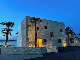 The Palms Resort