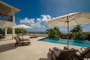 Infinity House by Blue Sky Luxury