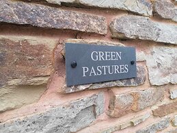 Charming 1-bed Apartment in Hereford