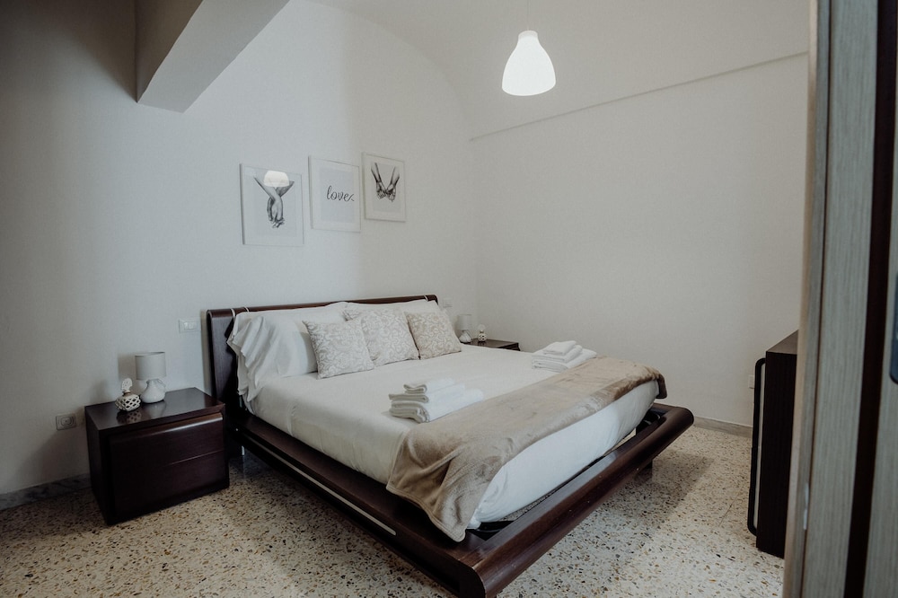Casa Viola - Palazzo Pezzola