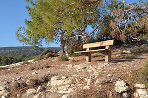 Cyprus-2 Beds Ensuite, Pool, Patios, Wifi, Parking