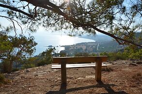 Cyprus-2 Beds Ensuite, Pool, Patios, Wifi, Parking