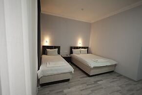 Marmar Family Hotel