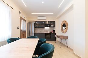 Elegance Suites