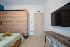 Elegance Suites