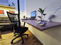 Mola Studio By Paradox