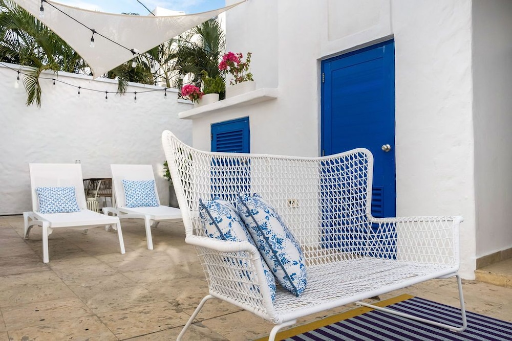 Santorini Villa 9Bd 9B Pool Beach House