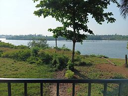 Blue Lagoon Homestay