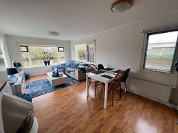 Cosy Chalet With Garden