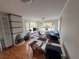 Cosy Chalet With Garden