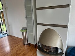 Cosy Chalet With Garden