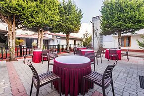 Yagappa Heritage Resort