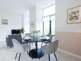 Two-bedroom by Leeds Art Gallery by Belvilla