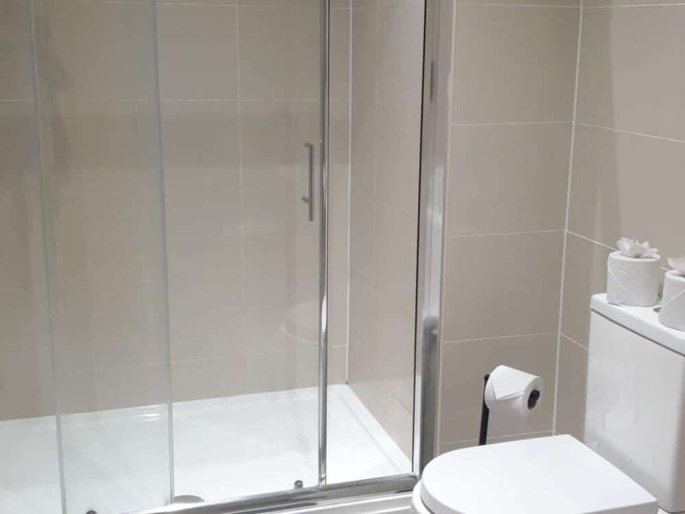Cityscape Two Bedroom Apartment Ipswich