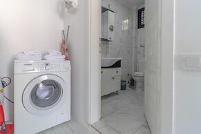Alex Suites Lara