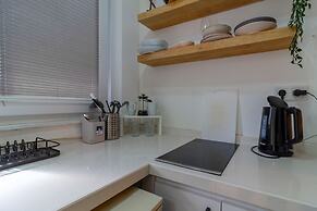 Alex Suites Lara