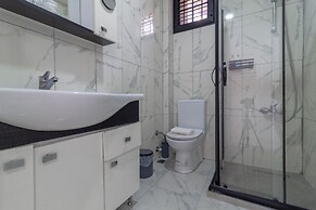 Alex Suites Lara