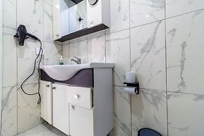 Alex Suites Lara