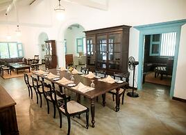 Kathaluwa Grand Manor