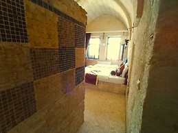 Stone Age Mansion