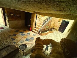 Stone Age Mansion