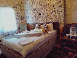 Stone Age Mansion