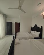 AYAA LUXURY APARTMENT 4TH FLOOR