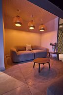 Ola Boutique Hotel