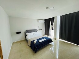 Gorgona Beach Hotel