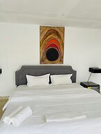 Gorgona Beach Hotel