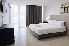 Gorgona Beach Hotel