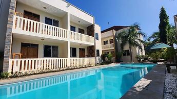 Lux Suites Diani Airstrip Villas
