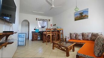 Lux Suites Diani Airstrip Villas