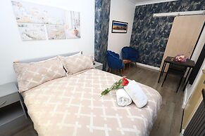 VR Apartments