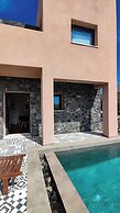 Golden Moments Luxury Stone Villas.