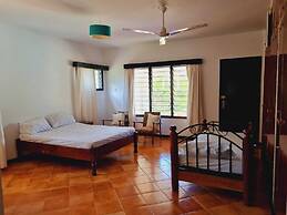 Lux Suites Sanuna Villas Diani