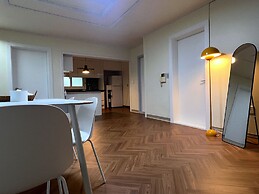 Jnineguesthouse