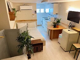 Jnineguesthouse