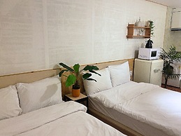 Jnineguesthouse