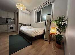 Jnineguesthouse