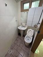 Jnineguesthouse