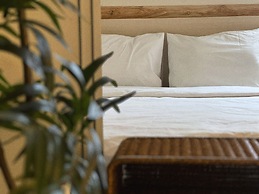 Jnineguesthouse