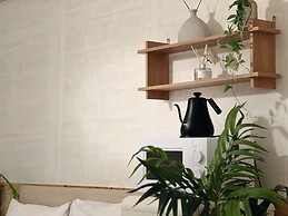 Jnineguesthouse
