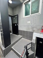 Jnineguesthouse