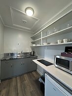 Kensington Motel