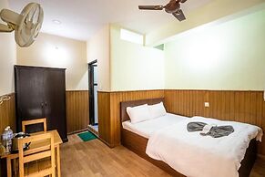Hotel Harmony Bistro