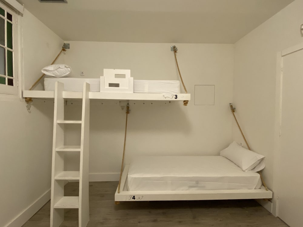 Piulet Hostel